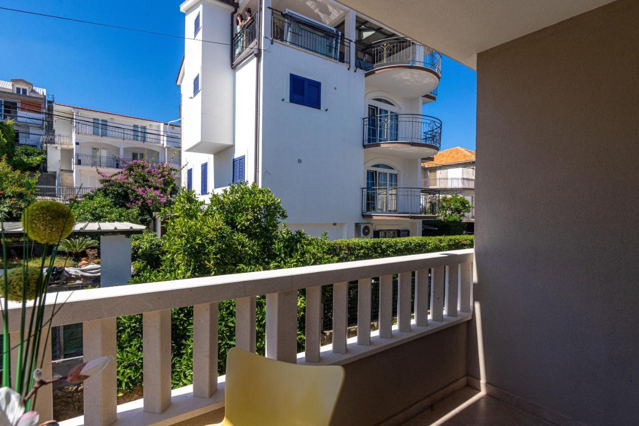 טרוגיר Apartments Janja מראה חיצוני תמונה