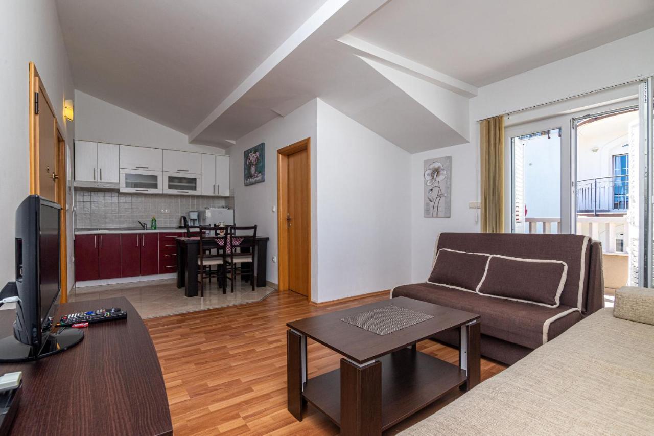 טרוגיר Apartments Janja מראה חיצוני תמונה