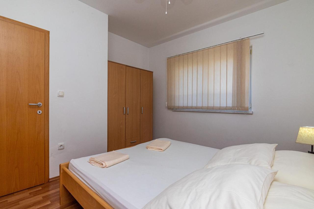 טרוגיר Apartments Janja מראה חיצוני תמונה