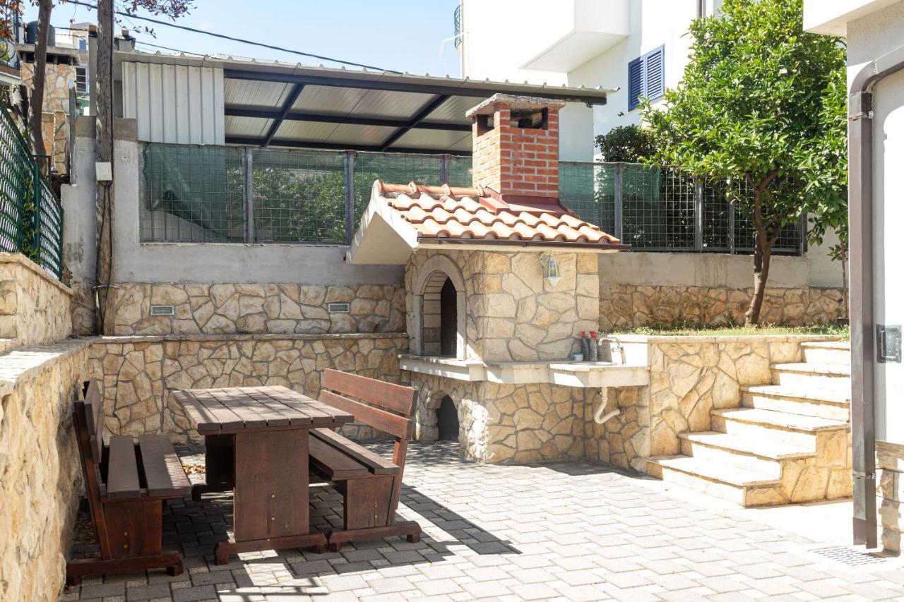 טרוגיר Apartments Janja מראה חיצוני תמונה