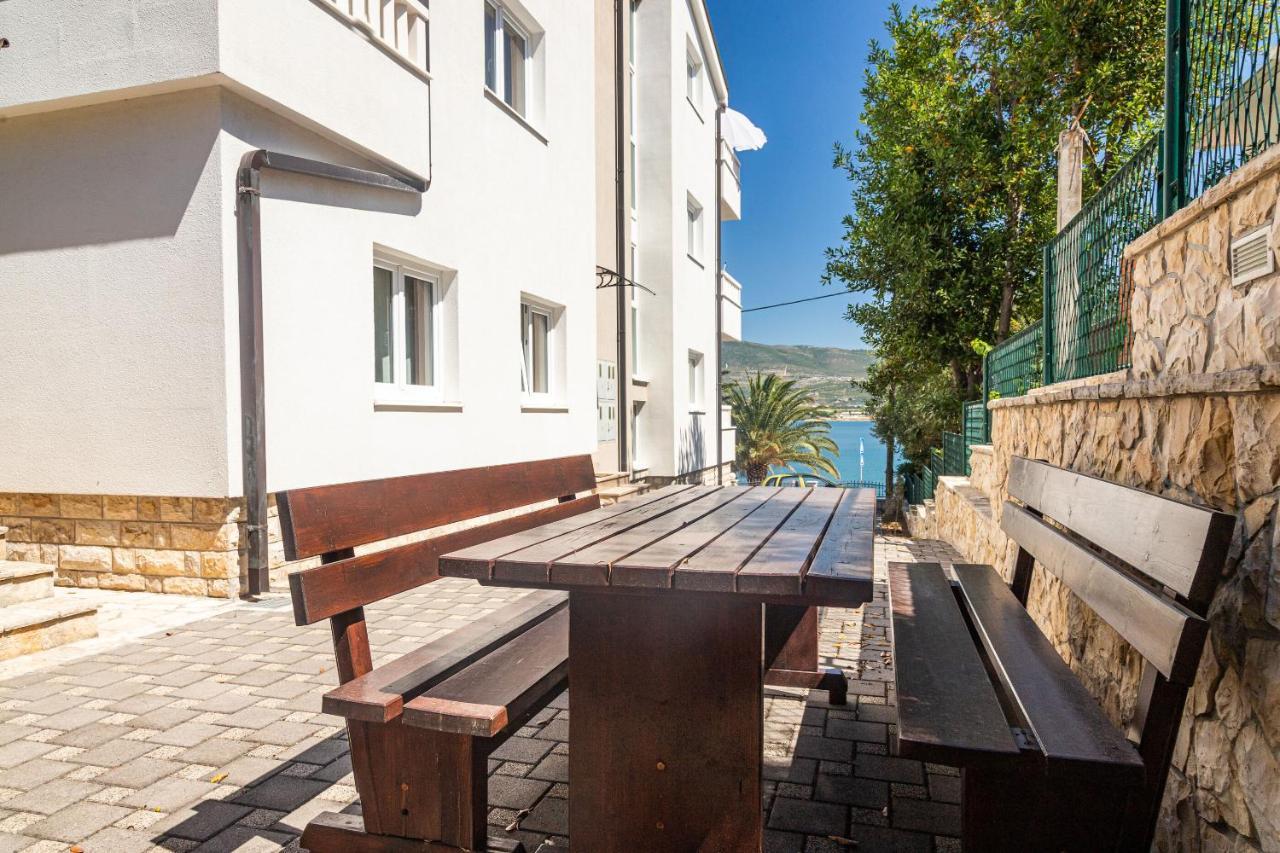 טרוגיר Apartments Janja מראה חיצוני תמונה