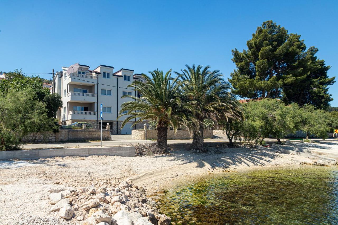 טרוגיר Apartments Janja מראה חיצוני תמונה